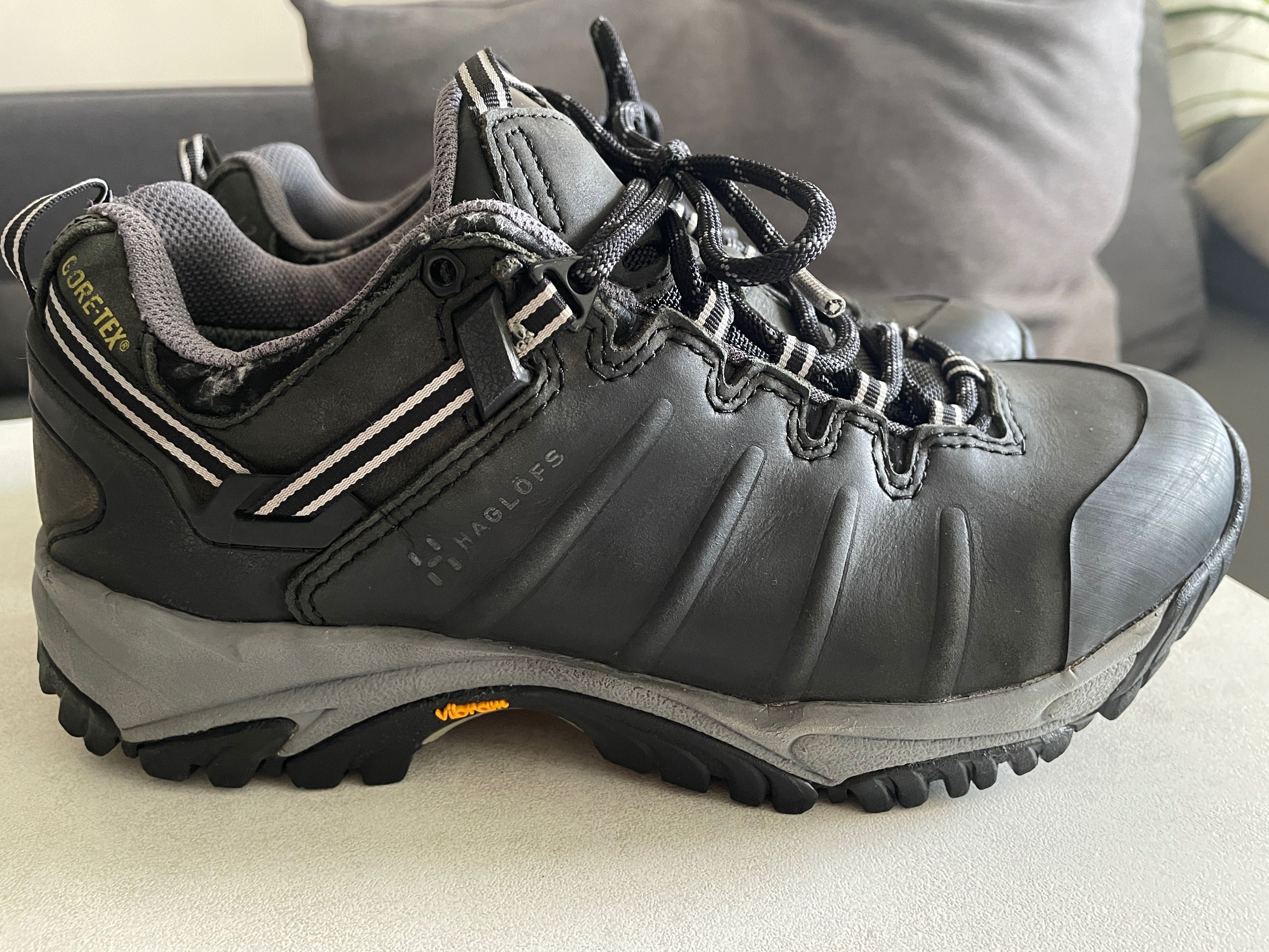 Haglofs Trail Gore Tex Vibram Туристически обувки 37 отлични