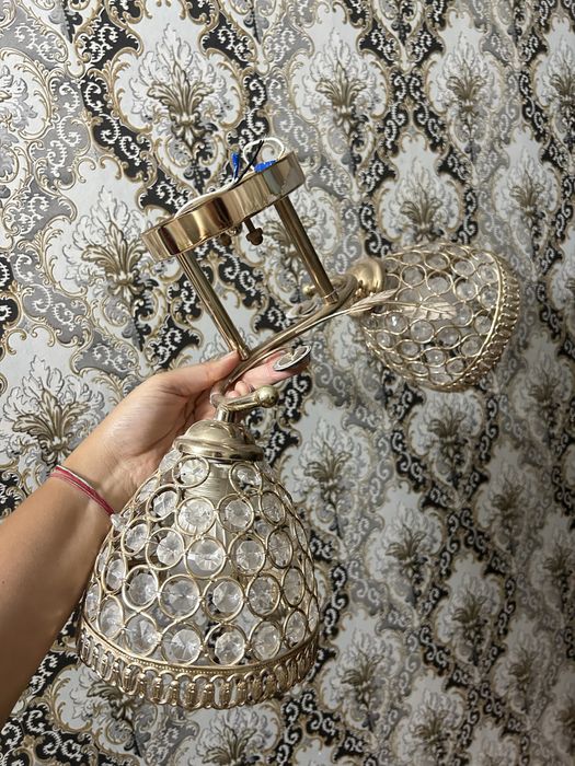 Продам люстру за 4000