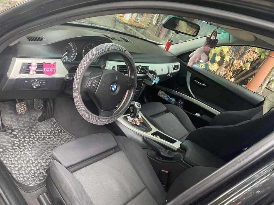 Vând BMW E90/seria 3/2.0/M47