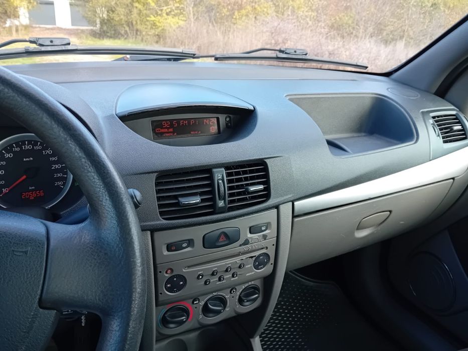 Renault symbol 1.5dci