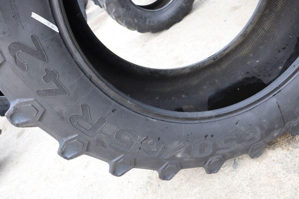 650/65r42 Pirelli Cauciucuri second cu garantie si Livrare