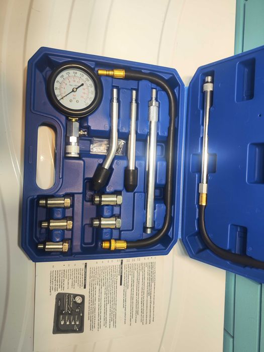 Комплект тестер за компресия бензинови двигатели 0–300 PSI