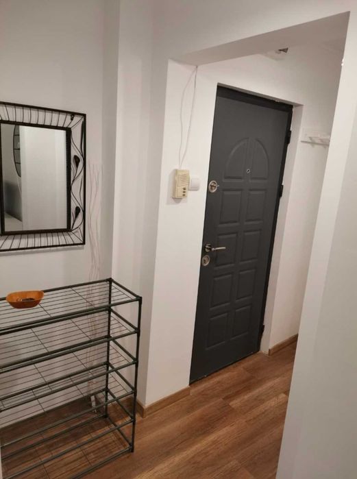 Închiriez garsonieră în zona Parcul Circului - 390 euro