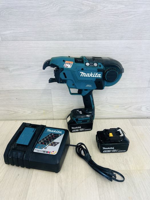 Makita DTR 180 masina de legat fier beton