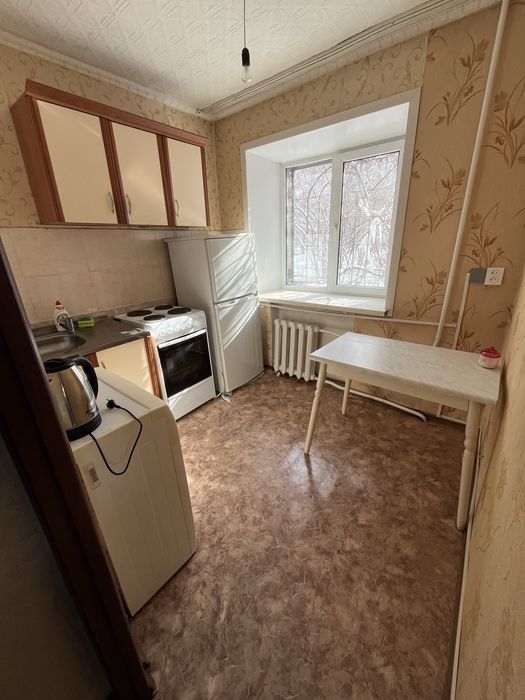 Продам квартиру по улице Кайсенова 86
