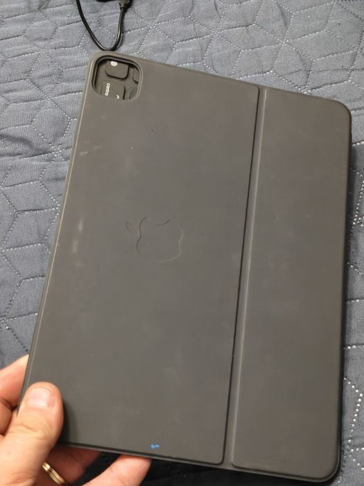Husa Ipad Smart Keyboard Folio iPad pro 11 inch și iPad Air 4 și Air 5