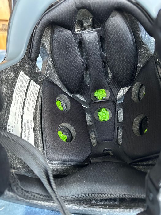 Продавам O’neal full face каска