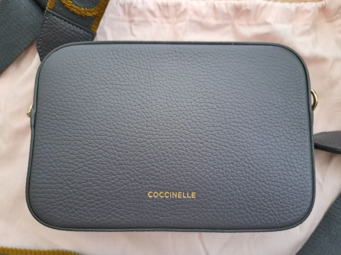 Чанта Coccinelle