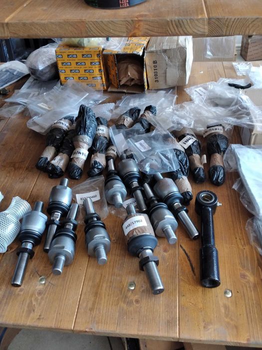 Capete de bara cu bielete pentru jcb 3cx/4cx