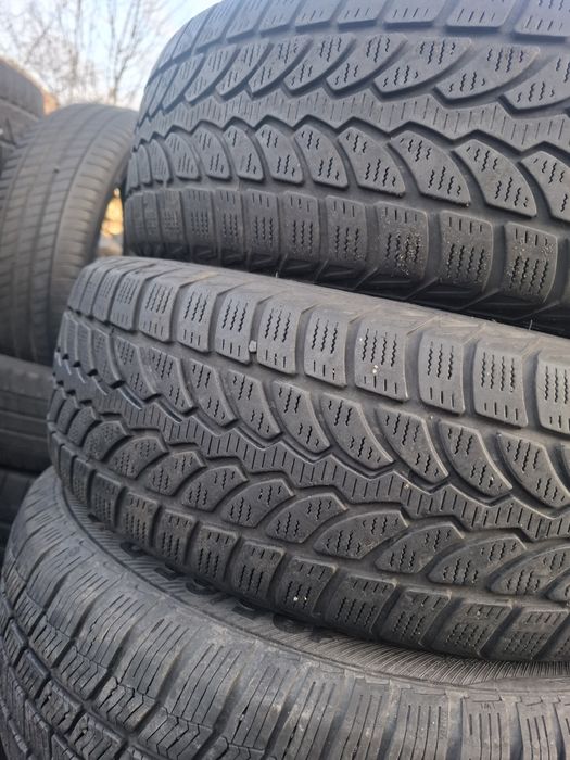Vand 2 sau 4 anvelope 195 65 15 bune de iarna fără defecte