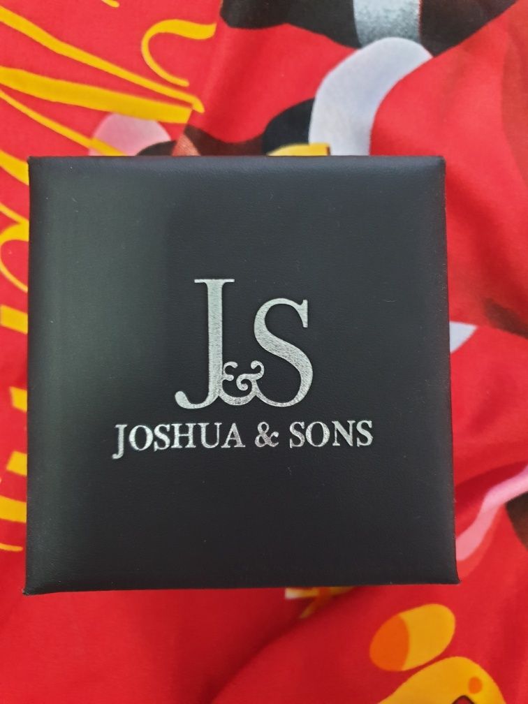 Ceas "Joshua & Sons"