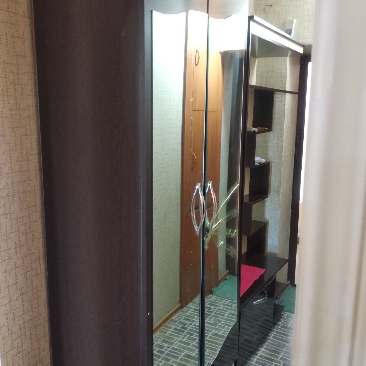 2 xonalik kvartiramni ijaraga beraman