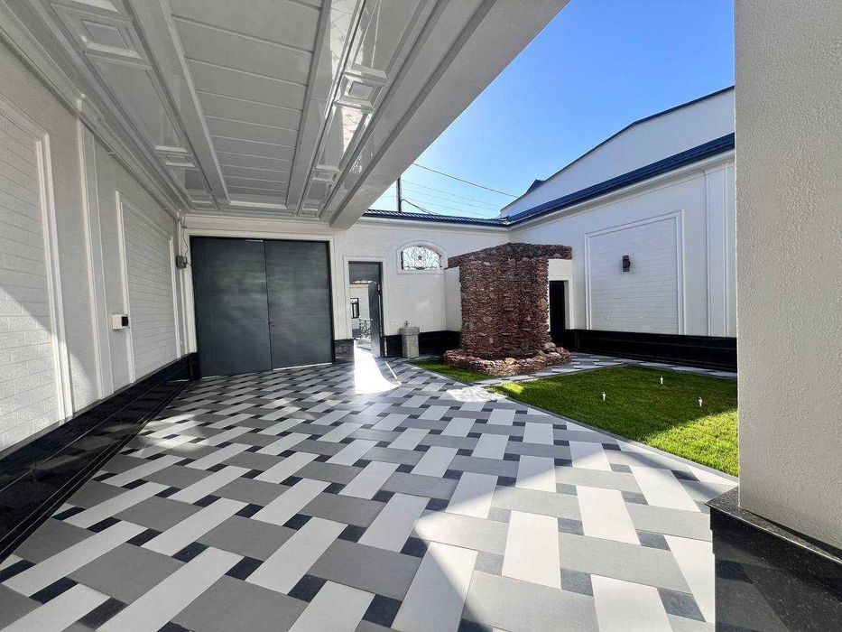 Ракат Махалля
2 этажа + подвал
Площадь дома: 300 м²
3 сотки