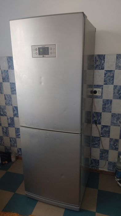 Холодильник LG NO FROST