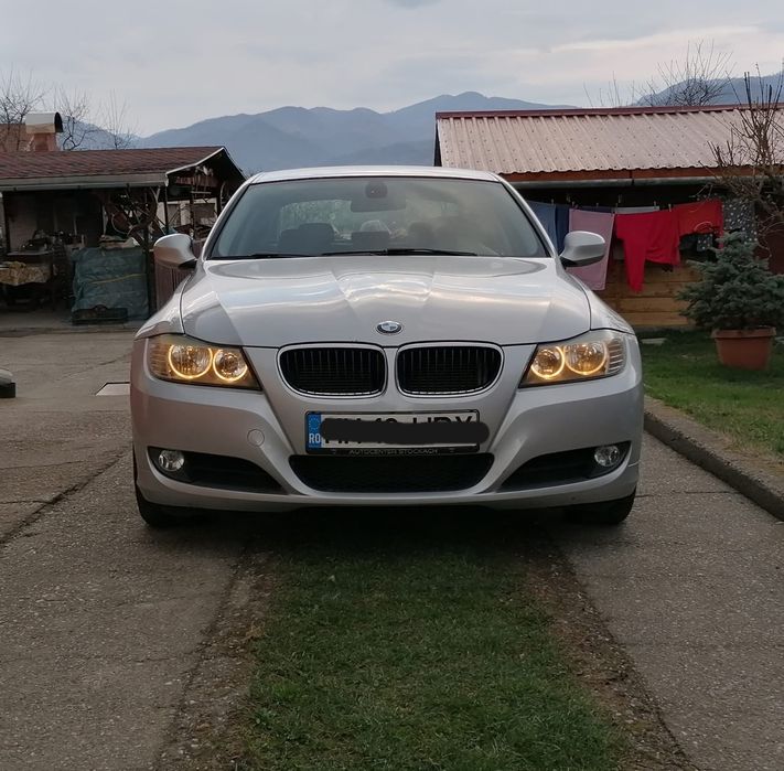 BMW 318 BENZINA 2010