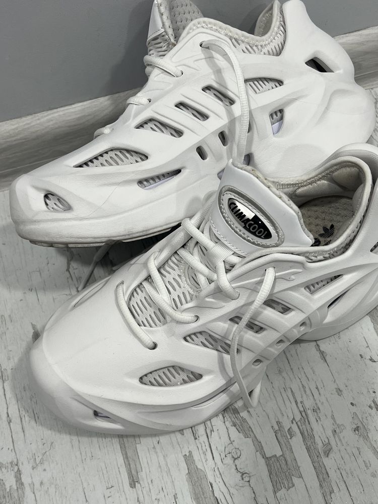 Маратонки Adidas