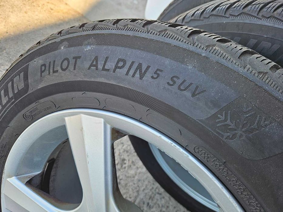 17'' Джанти за HONDA CRV + зимни 225/65 17 MICHELIN PILOT ALPIN 5
