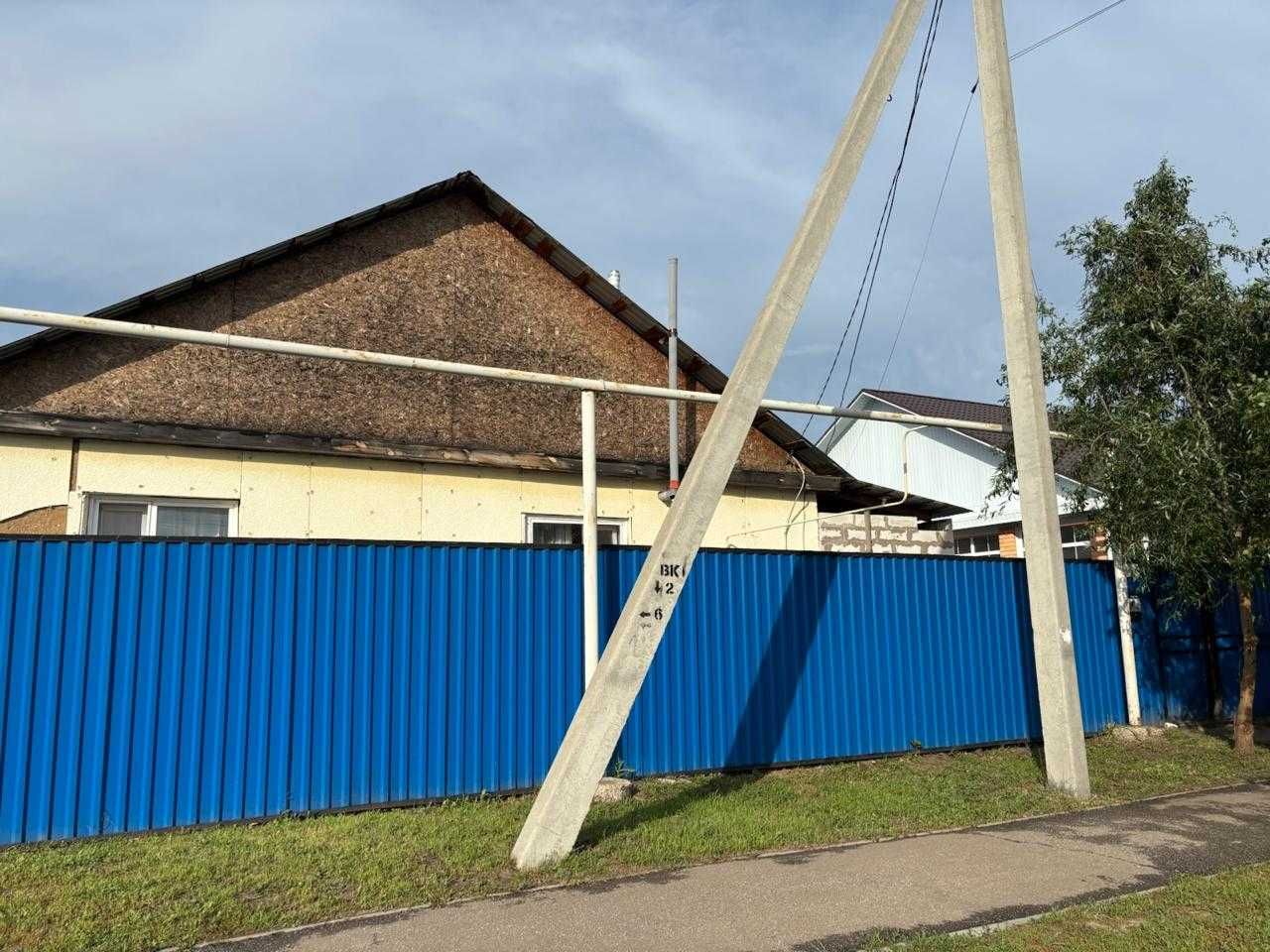 Продается  большой дом на Северо-Западе район Костанай Плазы