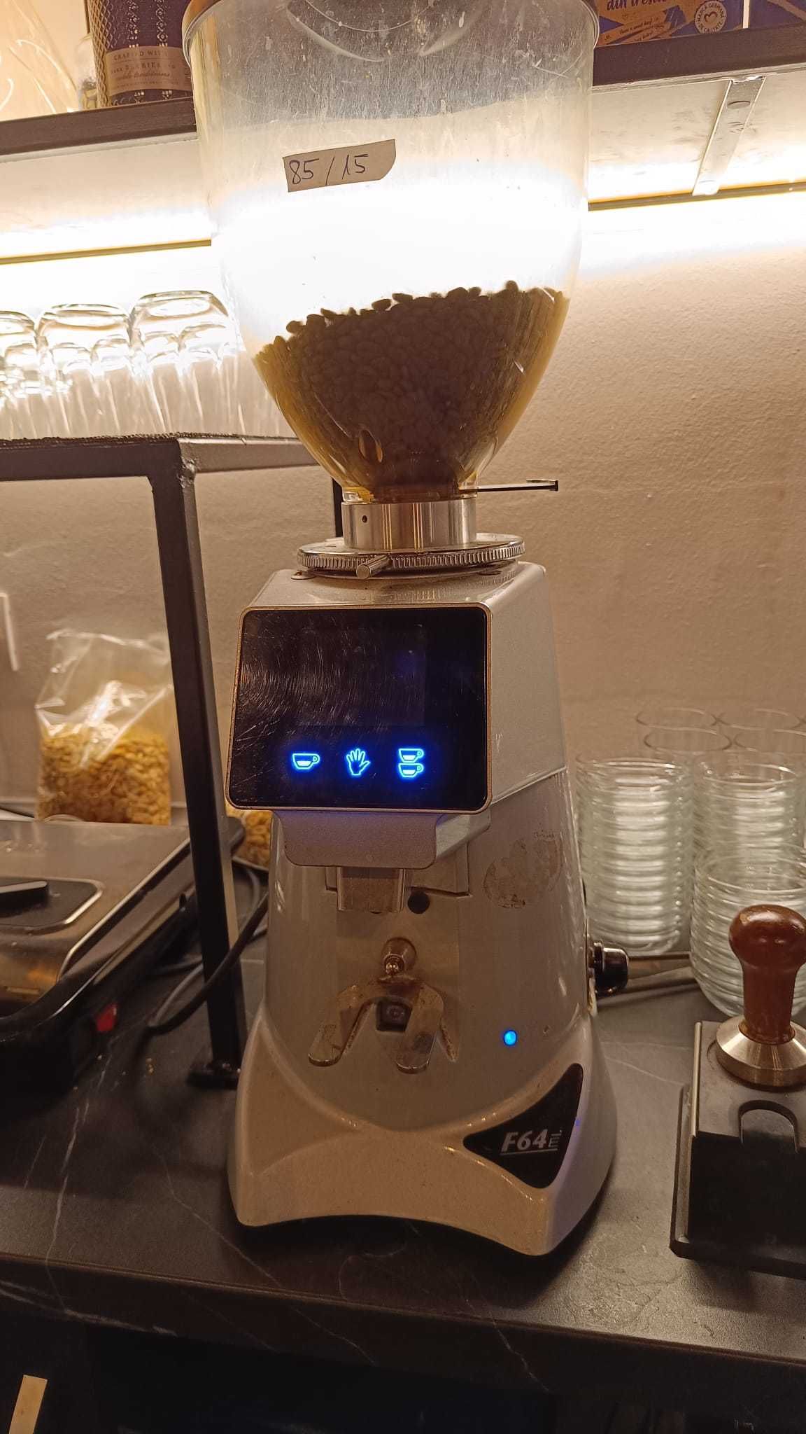 Espressor manual La San Marco – de vânzare