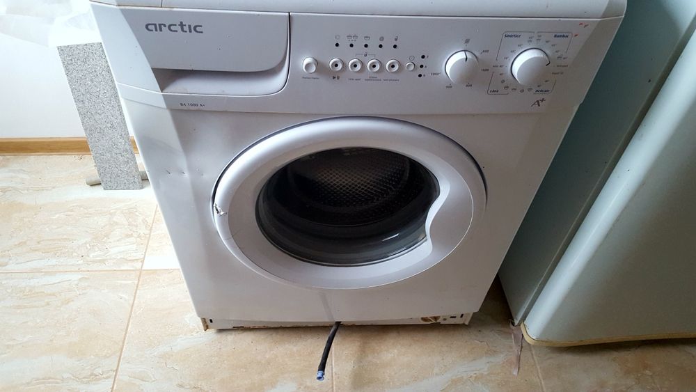 mașina de spălat Vortex și Arctic