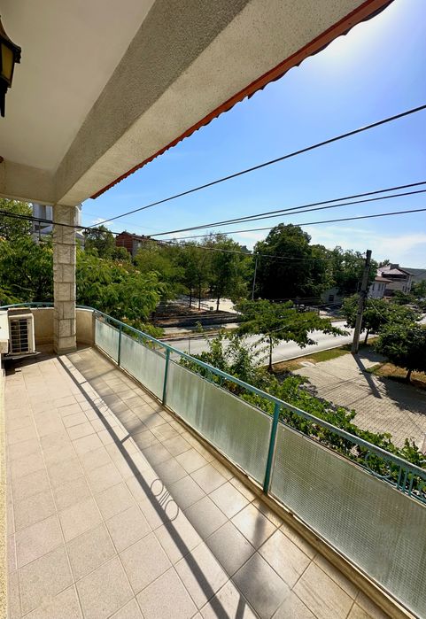 Масивна къща за ПРОДАЖБА в гр.Средец, обл.Бургас