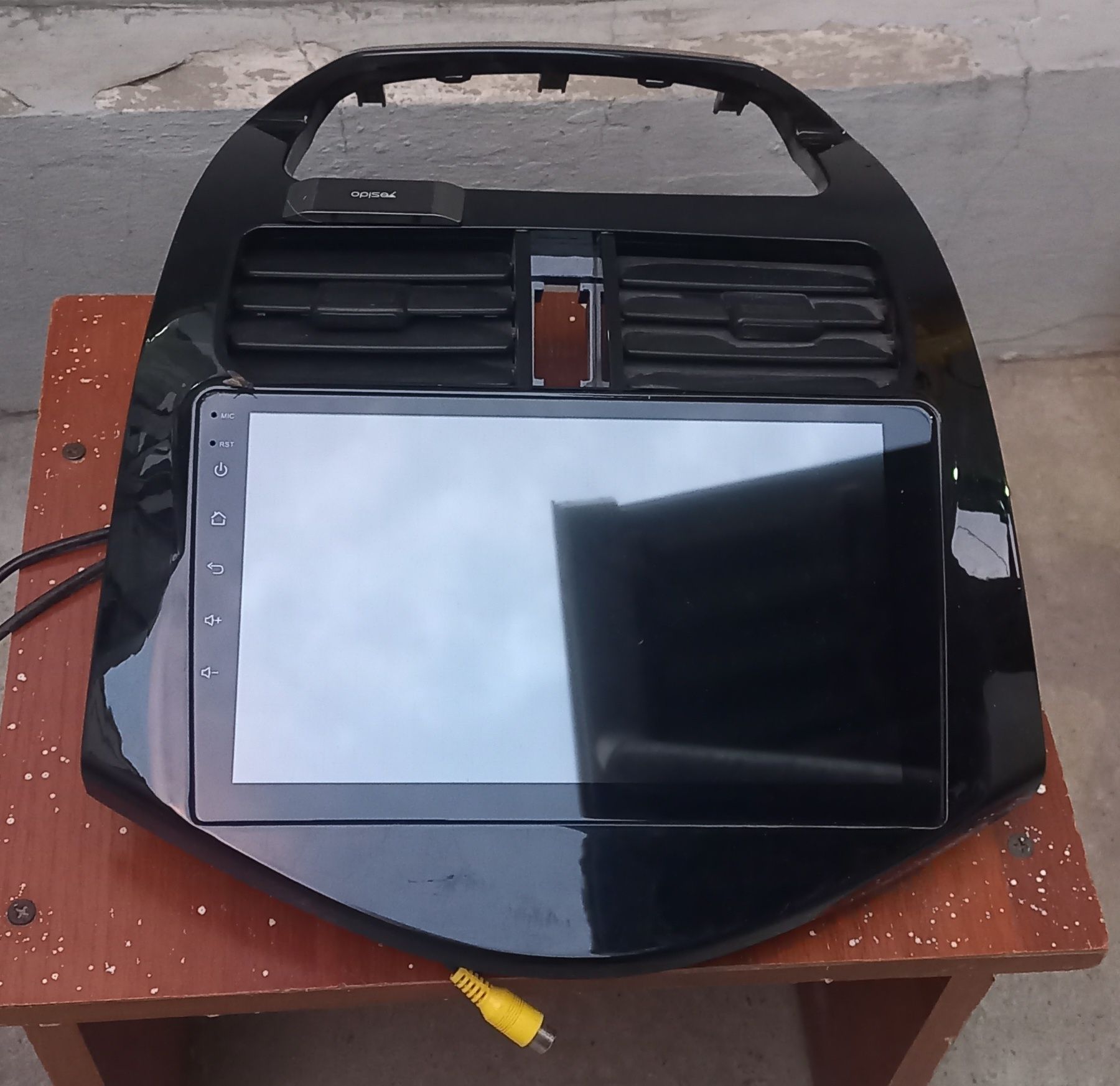 Malibu zadniy oyna, Mi2 led lampochka, Spark manitor sotiladi!