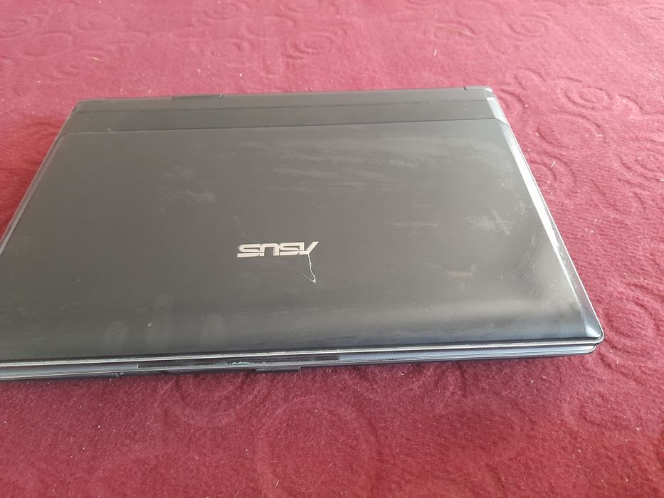Asus noutbuk sotiladi narxi kelishiladi