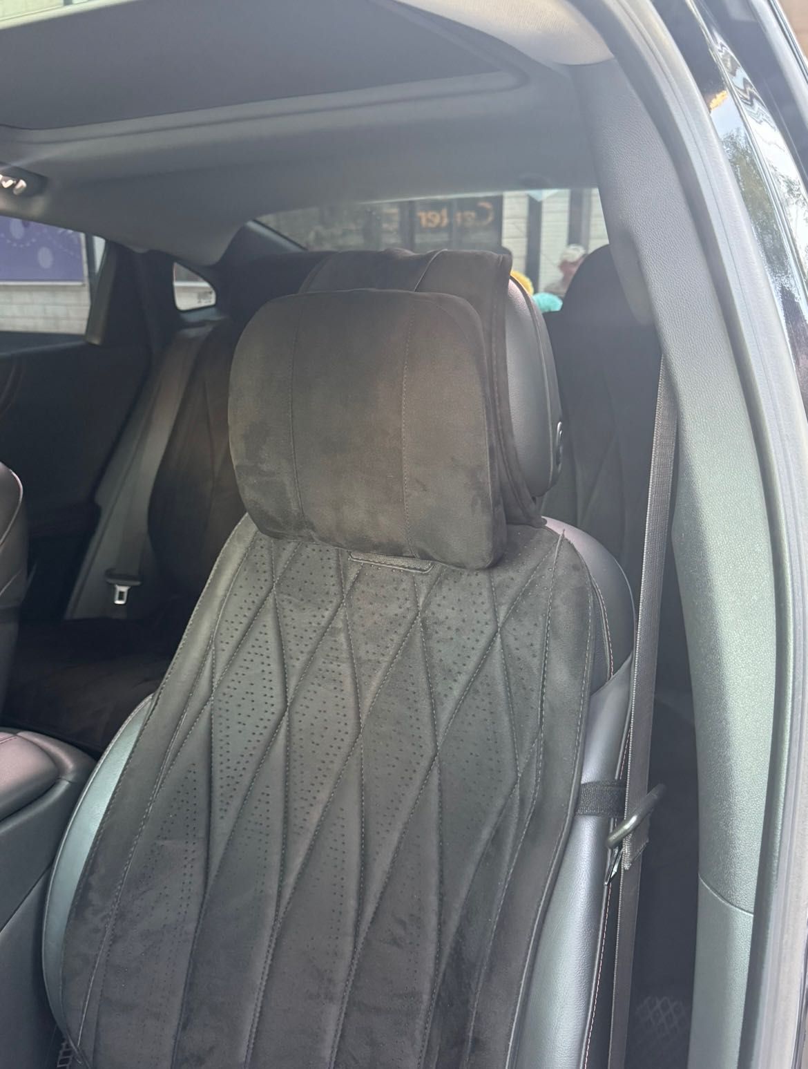 Malibu XL, 2023 Qora
