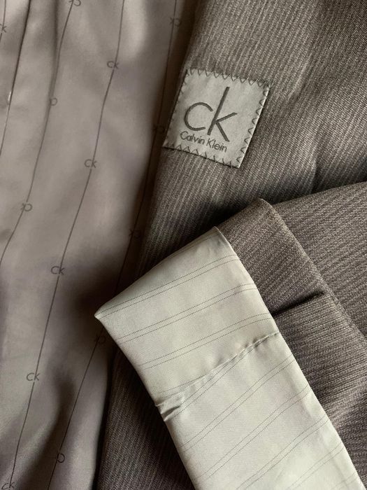 Vand sacou pentru femei Calvin Klein stare buna