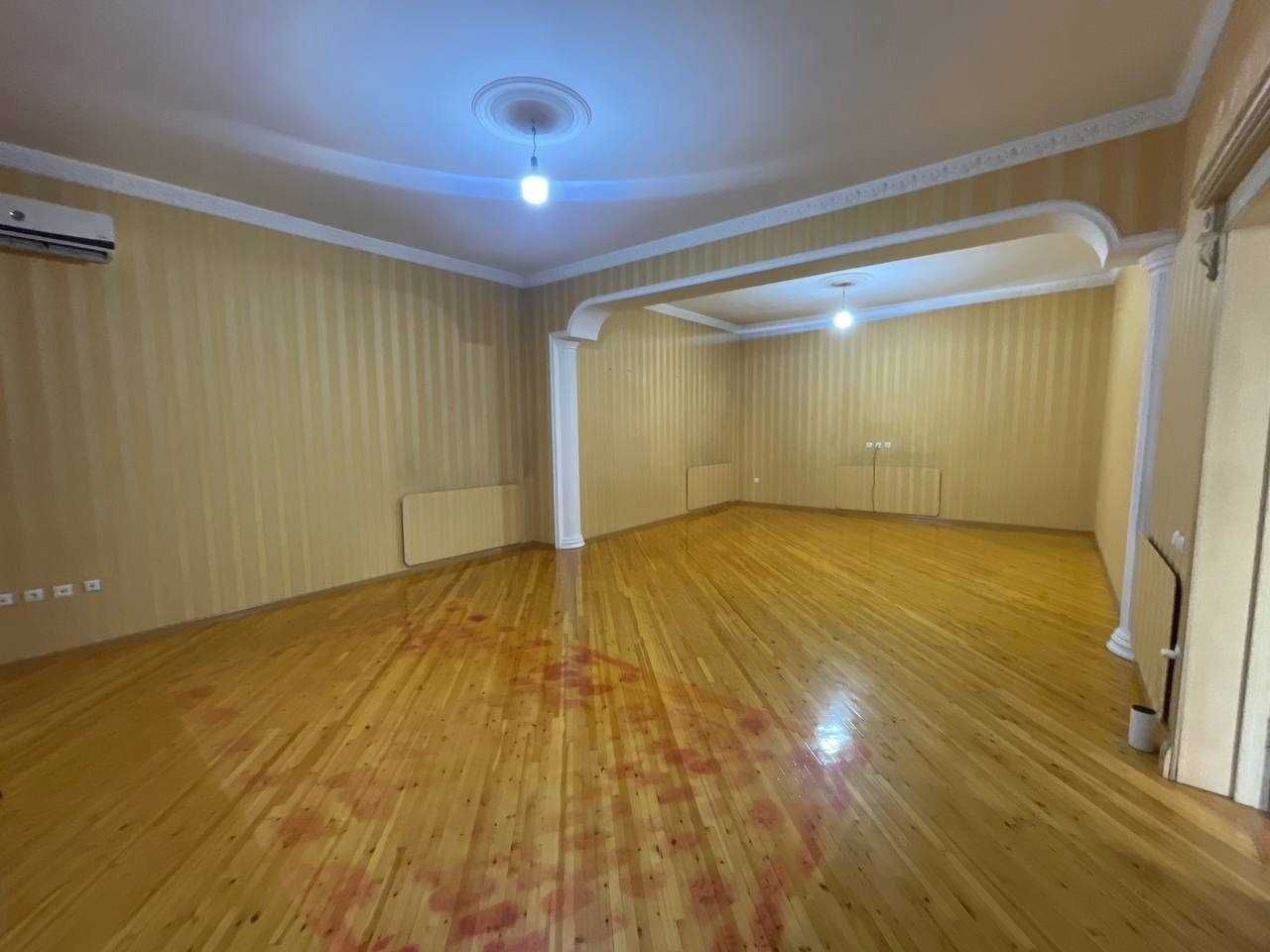 Аренда Дома под Офис 350 м2, 3,18 сот, г. Россия (87648)