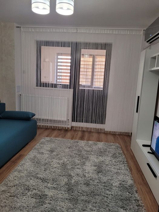 Inchiriez garsoniera