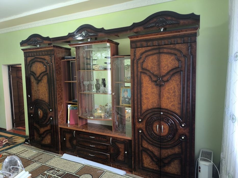 Стенка  сатылады  жагдайы жаксы калеушилер хабарласын