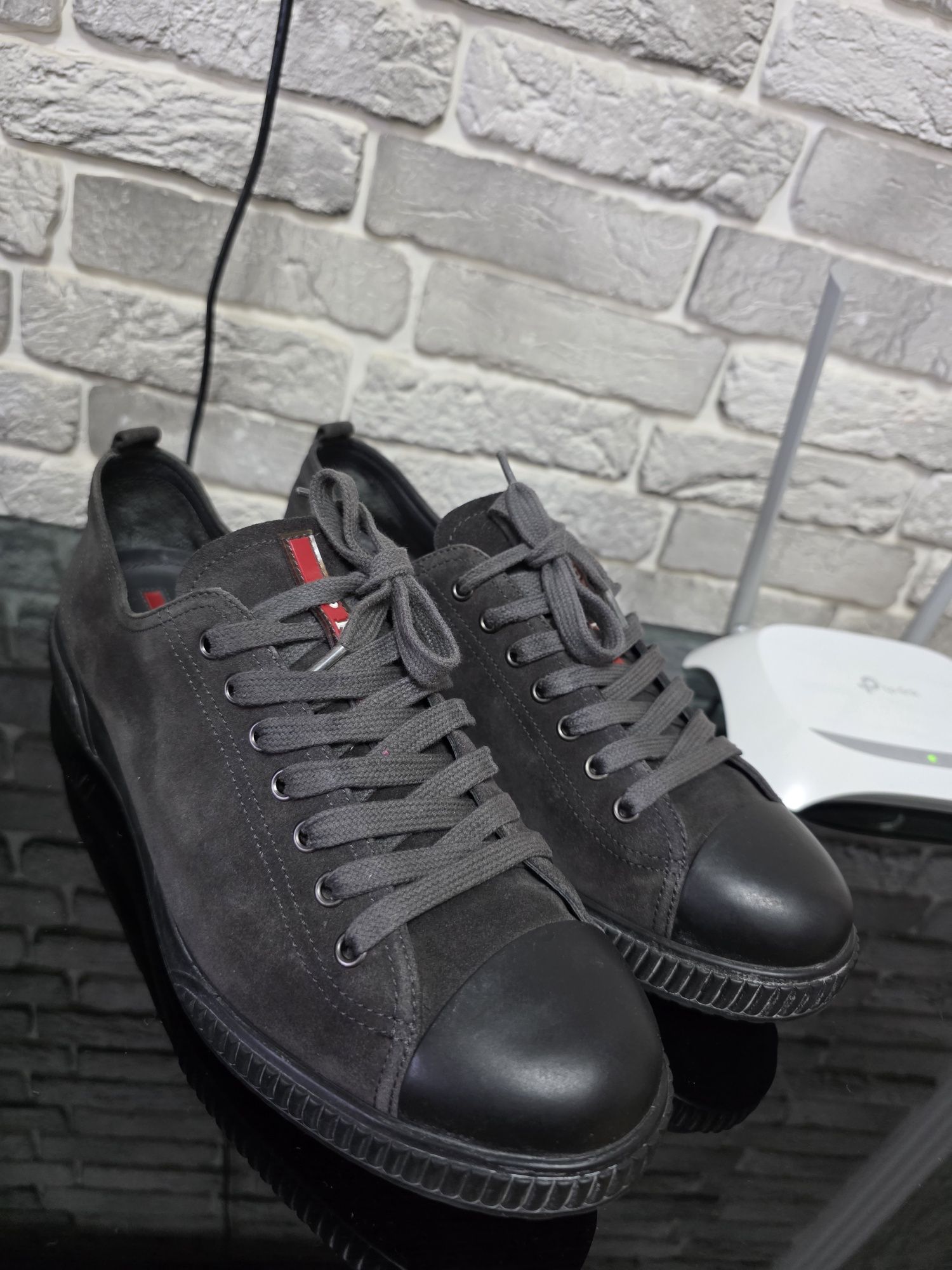 Оригинальные кроссы PRADA