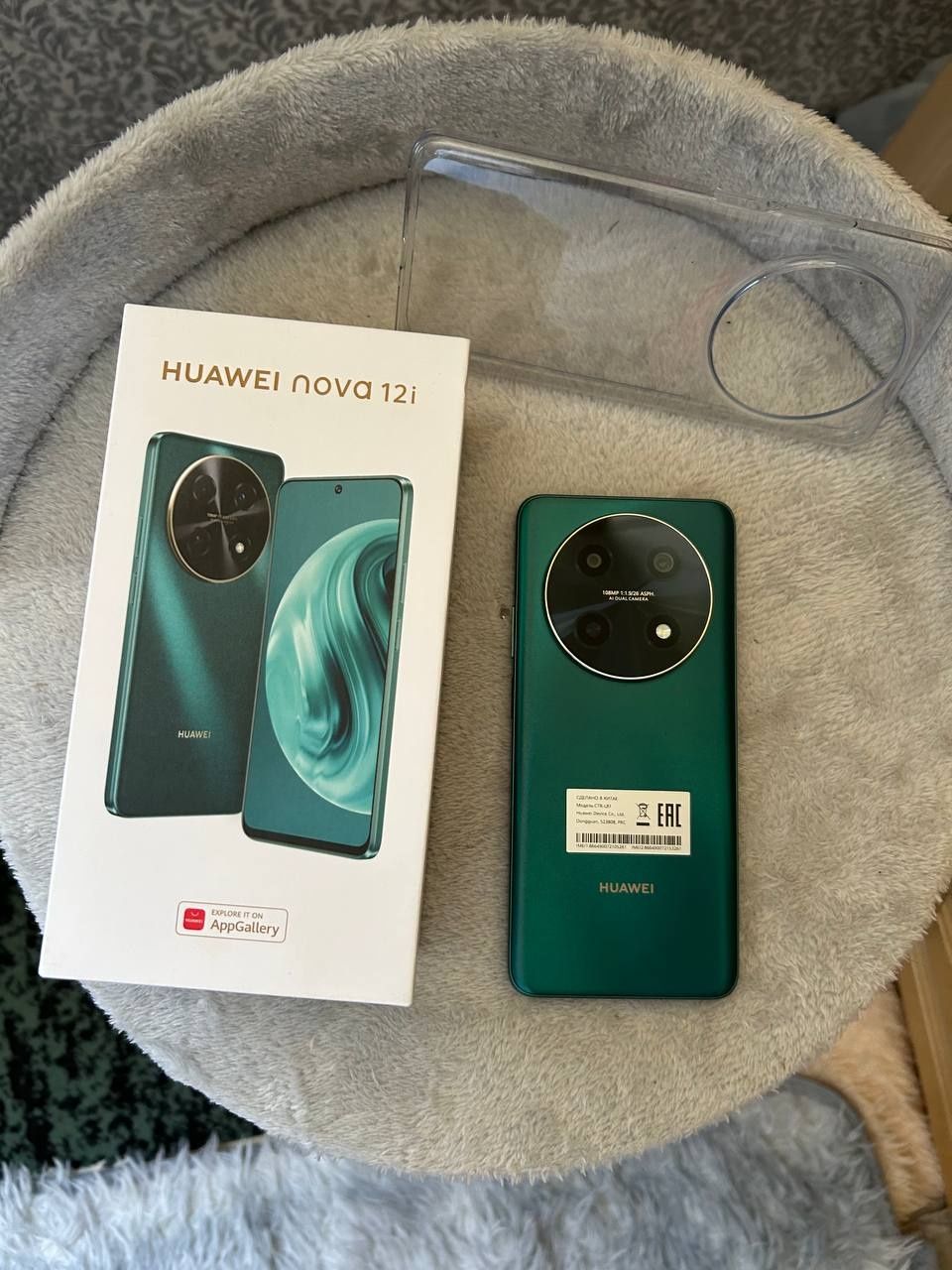 Huawei nova 12 i