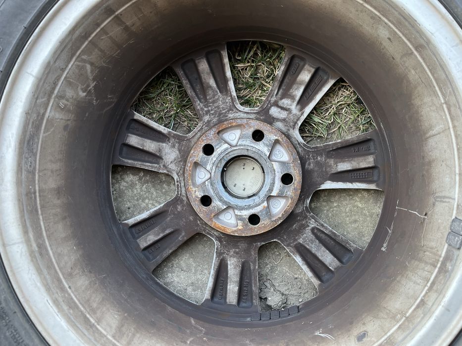 Schimb Jante audi r 16.