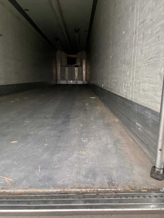 Semiremorca frigorifica   Schmitz