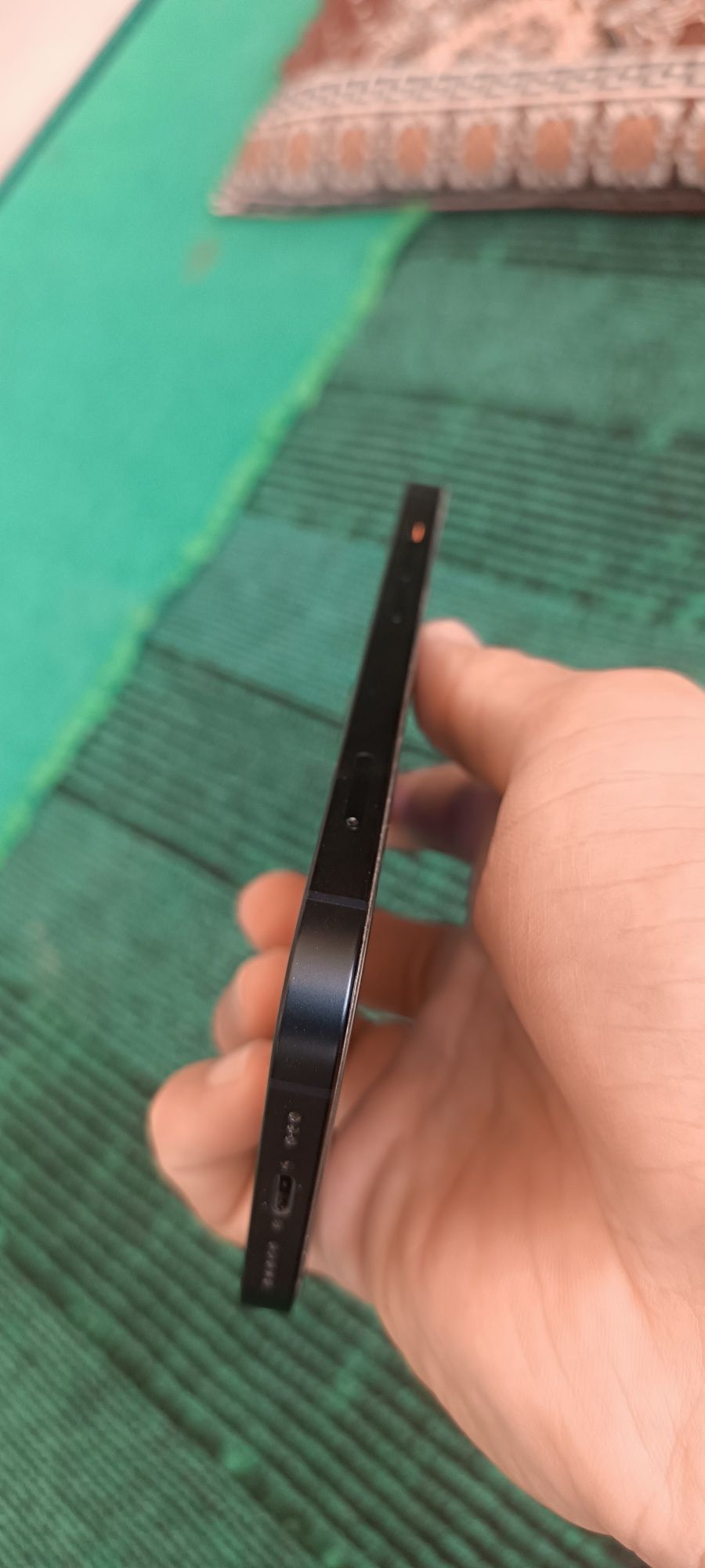 iPhone 14  8/256
