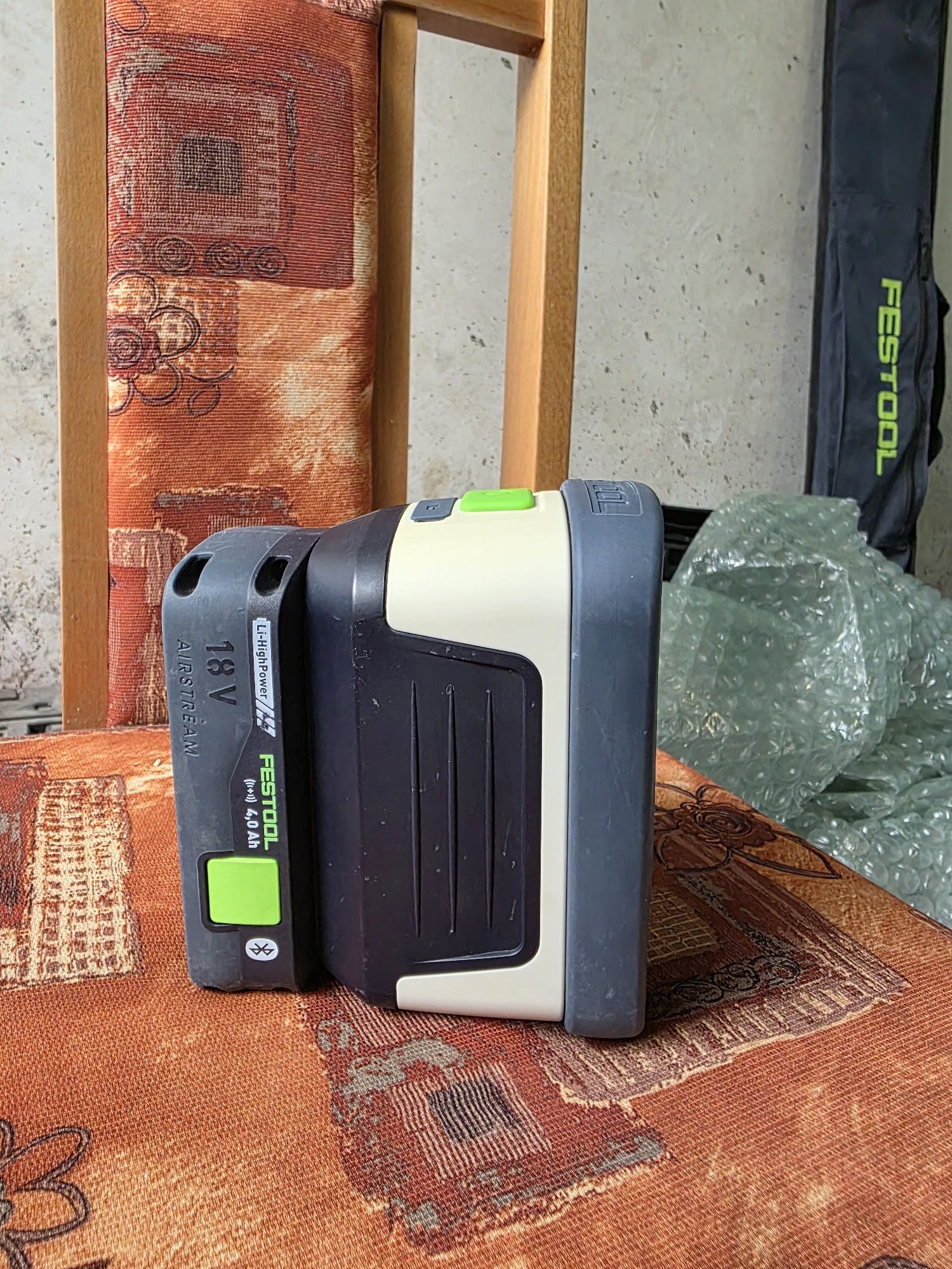 Радиоприемник Festool противоударен  батерия 4.0 Ah 18 V Sysrock BR 10