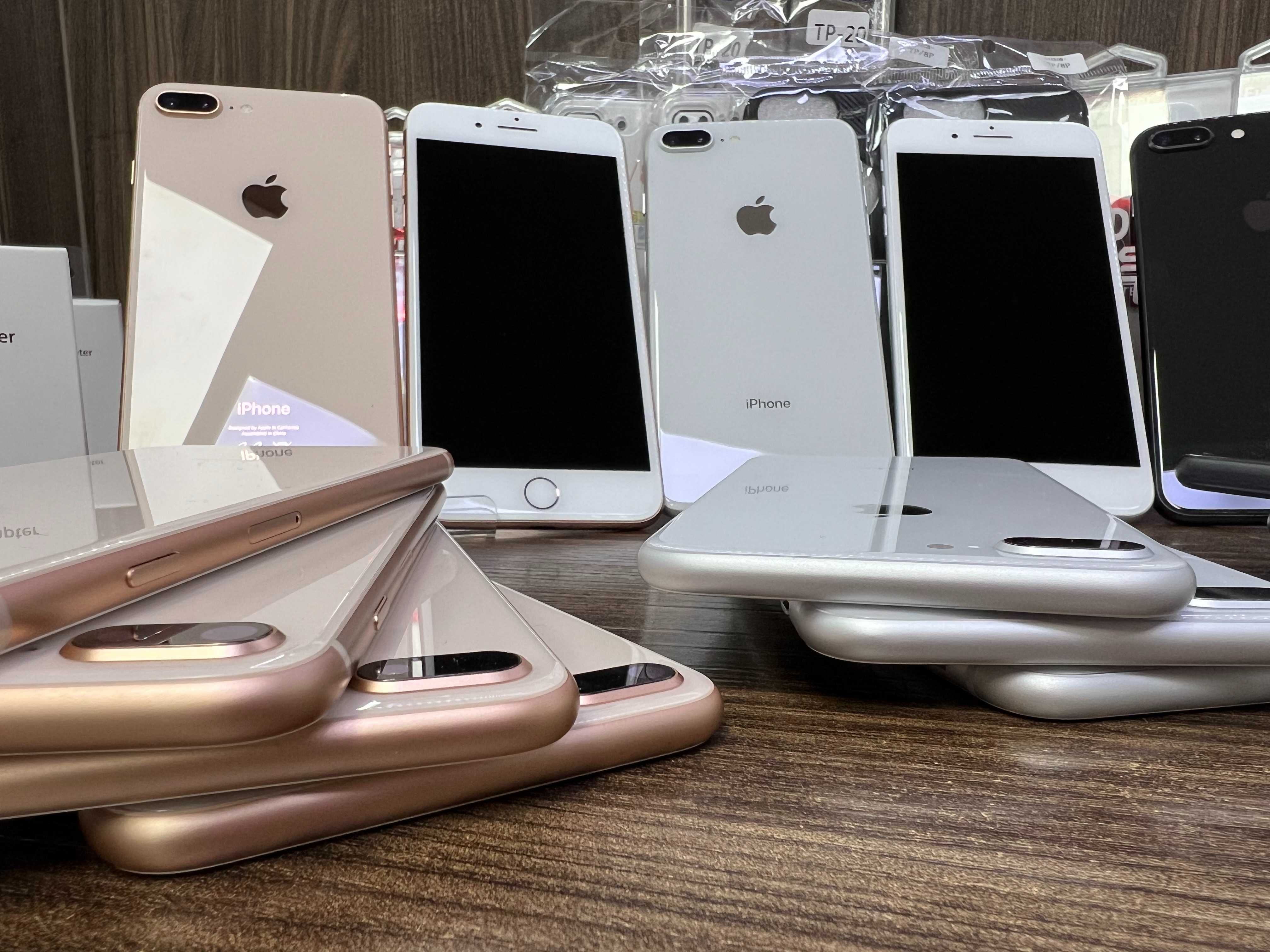 Apple iPhone 8 Plus 256GB - 6м ГАРАНЦИЯ/ опция ЛИЗИНГ + ПОДАРЪЦИ