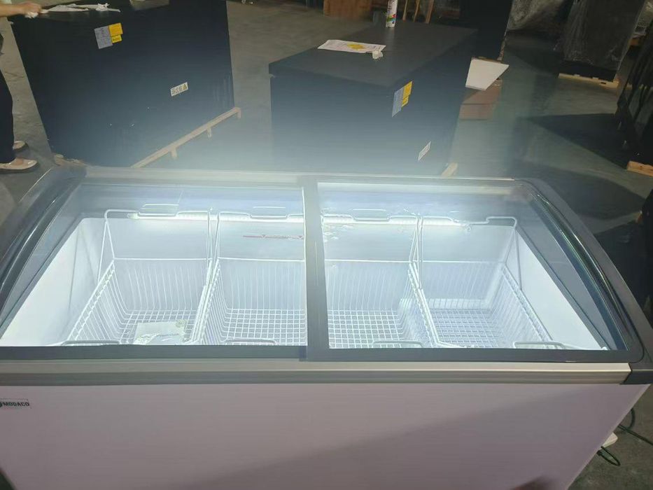 Lada/vitrina frigorifica orizontala 150 cm (congelare)