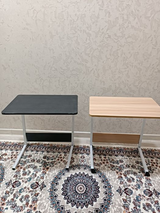 Столик для ноутбука