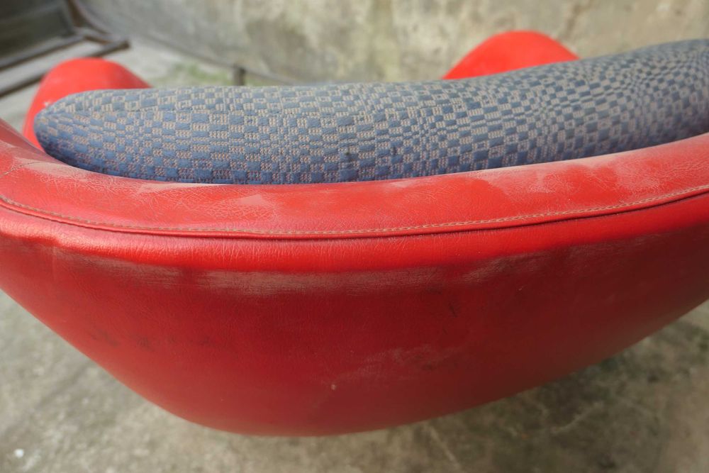 Fotoliu Imitatie Piele Rotativ Model de Designer Retro Cadru Metalic