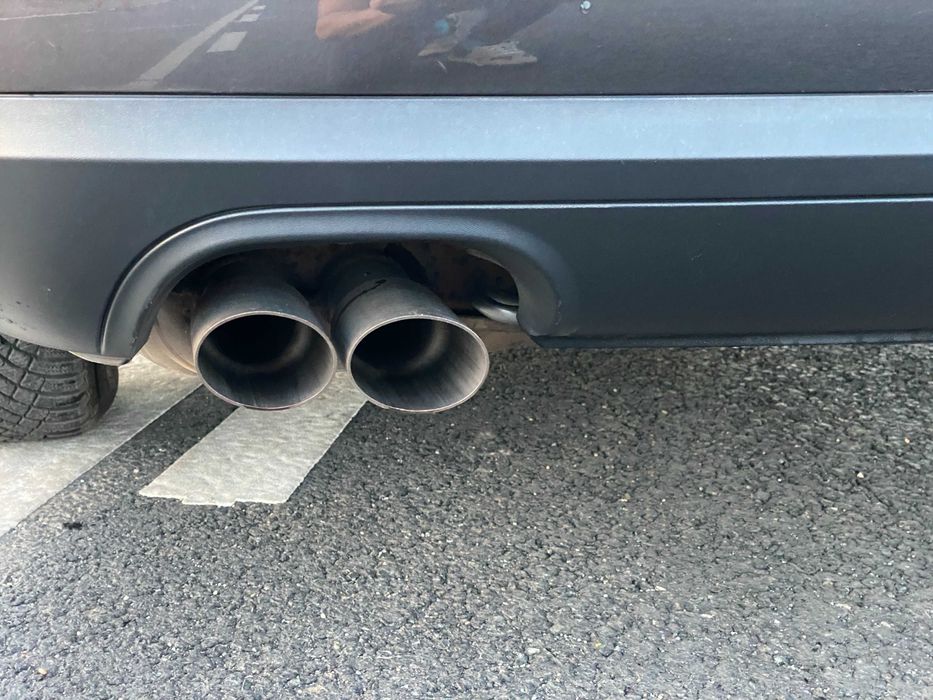 VW Passat B6 Variant Highline 2.0 TDI 140 CP EURO 5