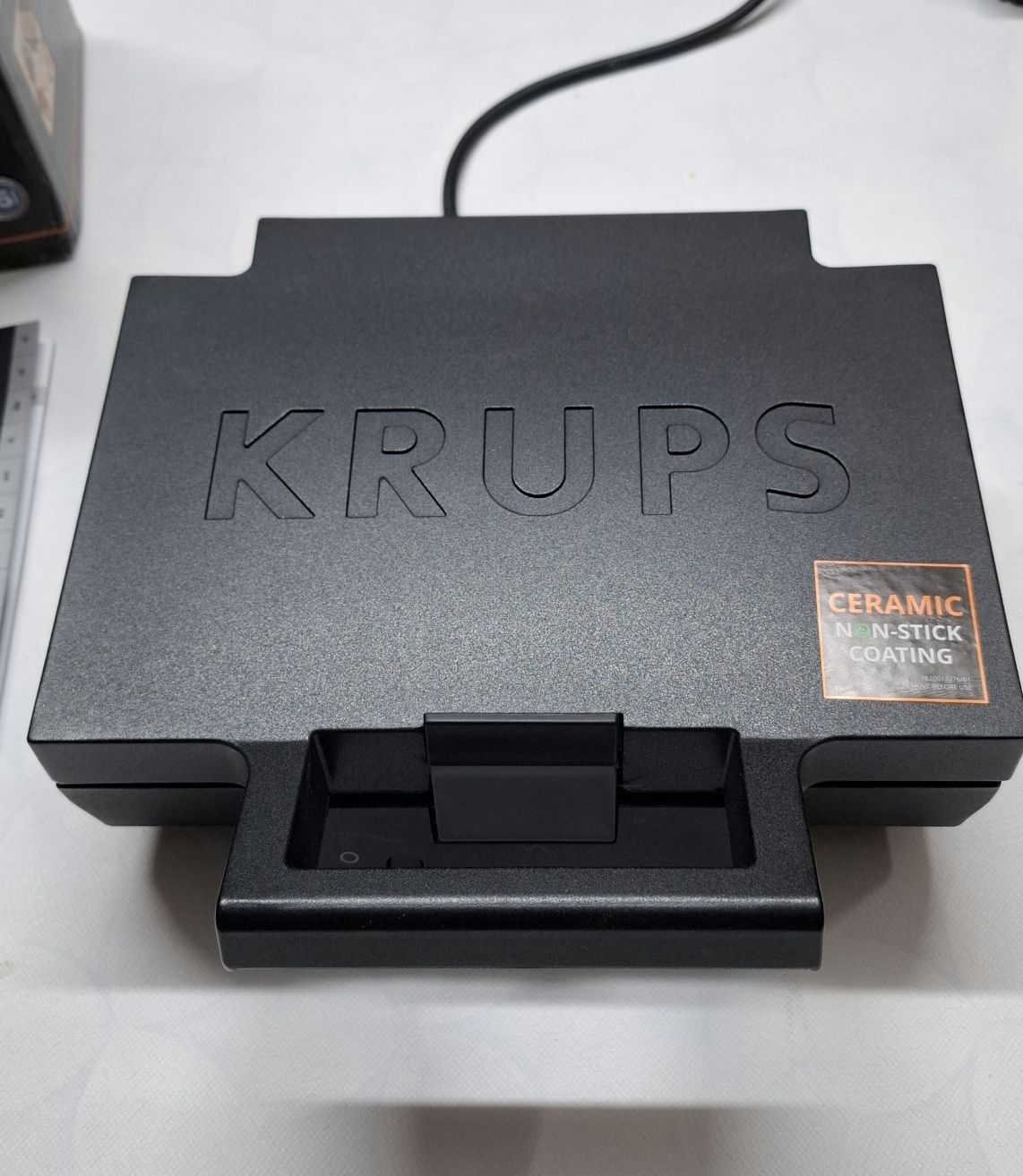 Сандвич тостер Krups FDK46,Черен,850W