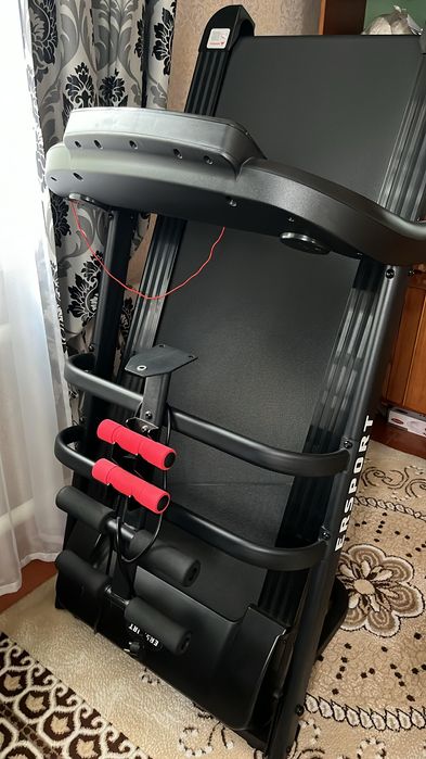 Продам беговую дорожку