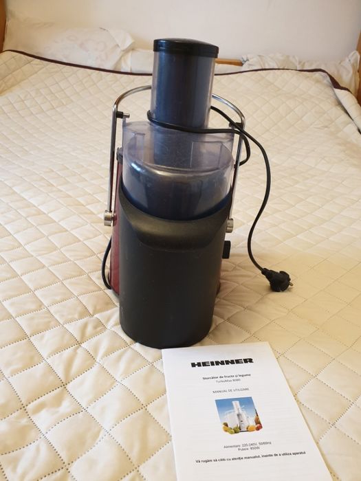Storcător de fructe si legume Heinner