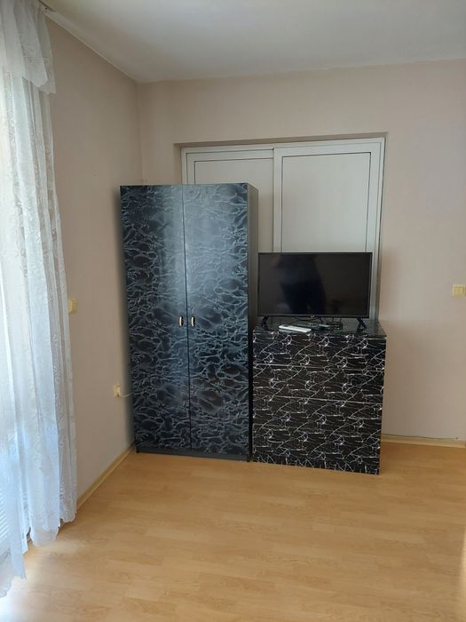 Дава се под наем Тристаен апартамент в Варна, Конфуто - 74 кв.м за 459 € - Снимка #4