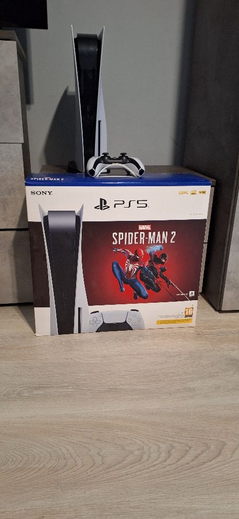 Play Station 5 cu garantie,Spiderman 2 și Ea Fc 24