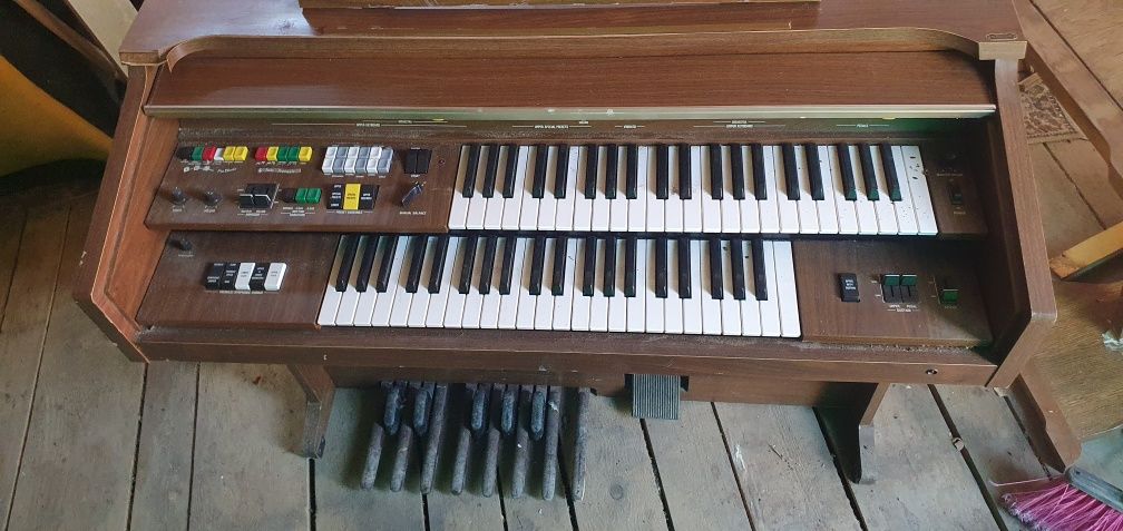 Orga pianina Yamaha 120w