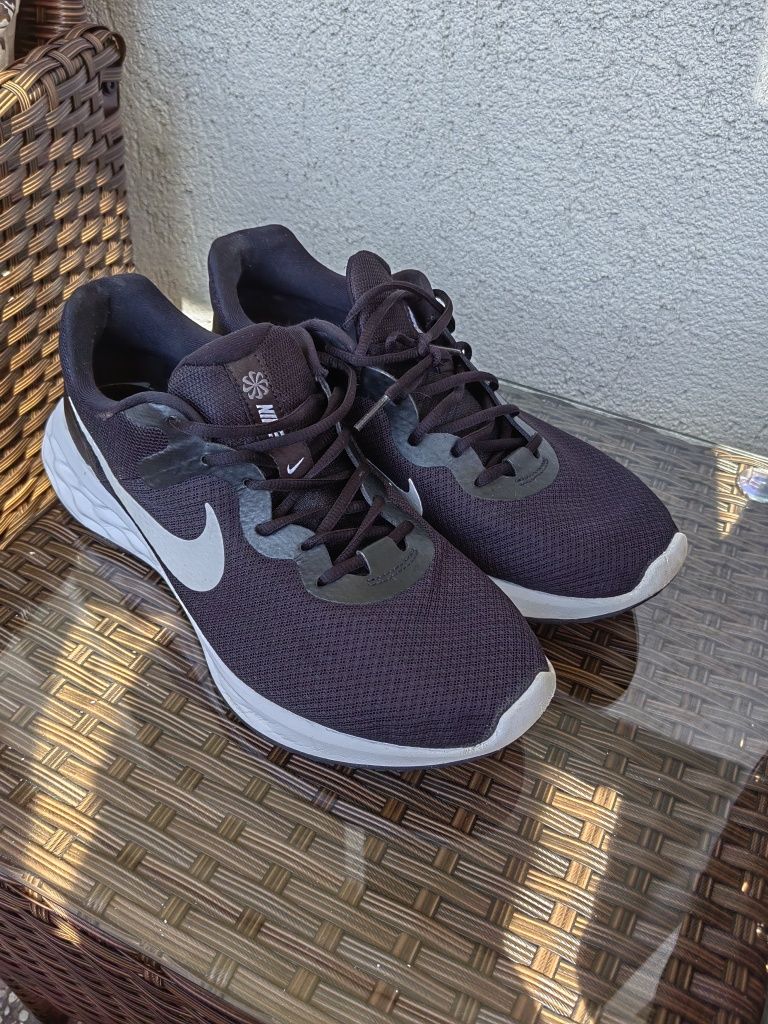 Nike Damen Laufschuhe Revolution 6 Next Nature
Damen Laufschuhe Revolu